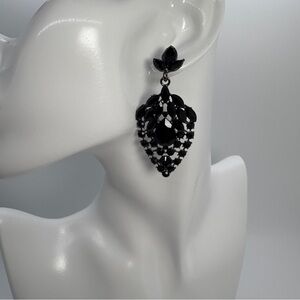 Elegant Black Crystal Teardrop Cluster Rhinestone Drop Earrings